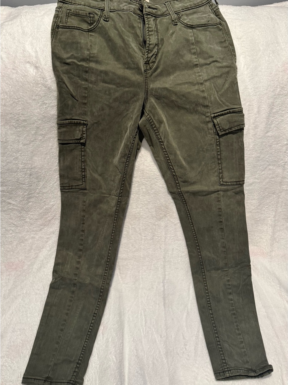 Old Navy Olive Green Skinny Cargo Jeans